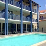 Apartamento Le 112 *
